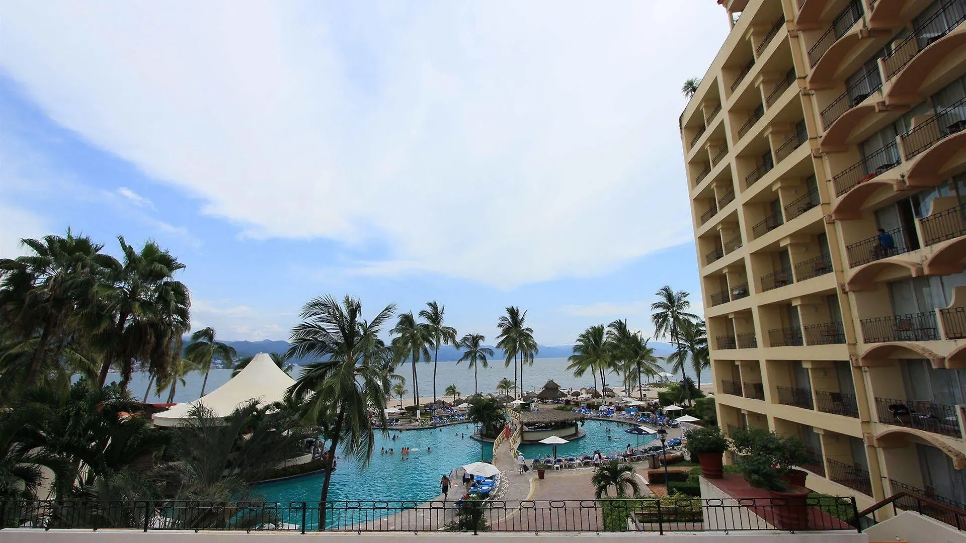 Sea River Tower Condo 132 Puerto Vallarta