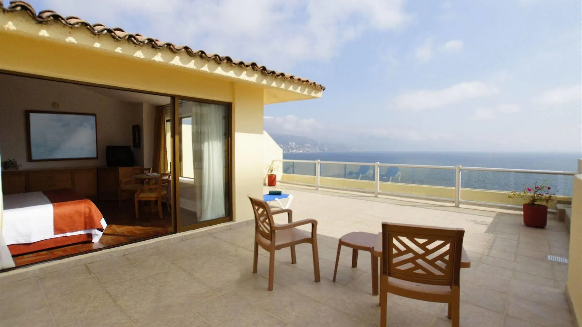 Sea River Tower Condo 132 Puerto Vallarta