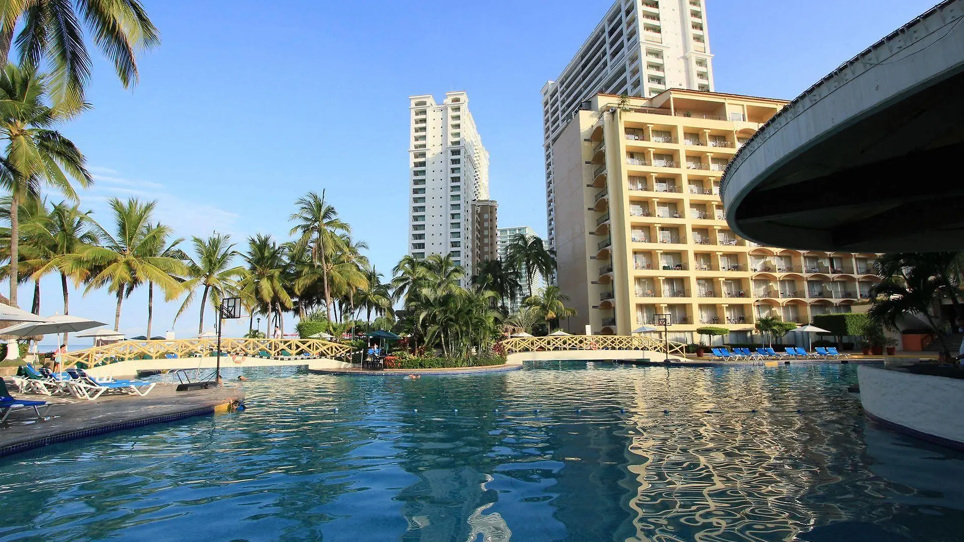 Sea River Tower Condo 132 Puerto Vallarta México