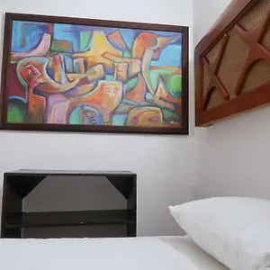 Casa Aurora #2: Private In Excellent Location Apartamento